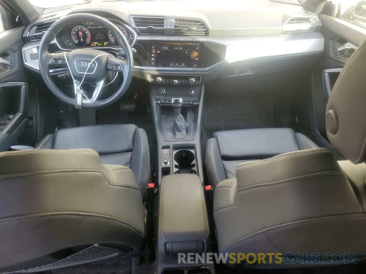 8 fotografías del automóvil dañado WA1EECF37M1152426 AUDI Q3 2021