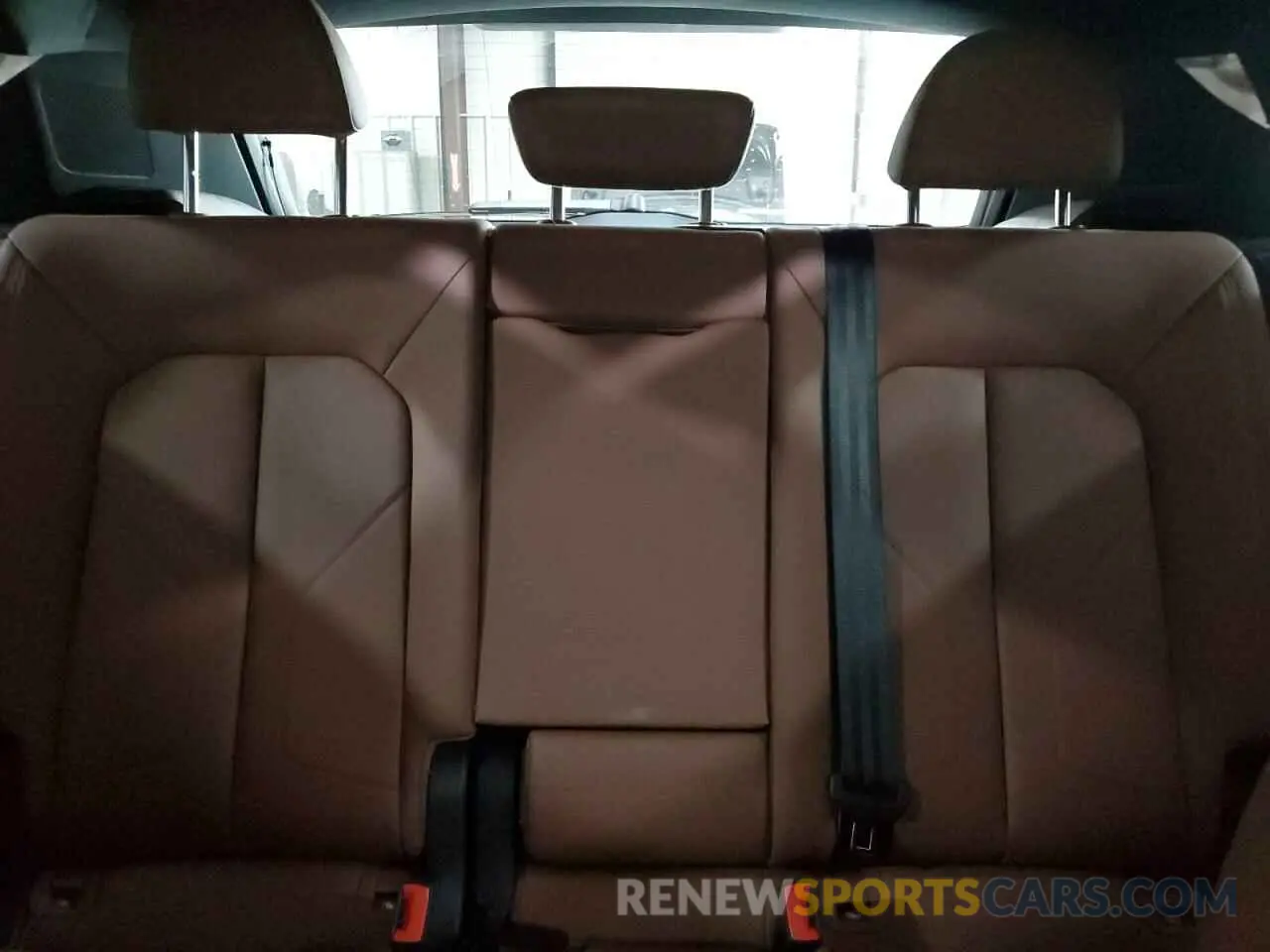 10 fotografías del automóvil dañado WA1EECF38M1026642 AUDI Q3 2021
