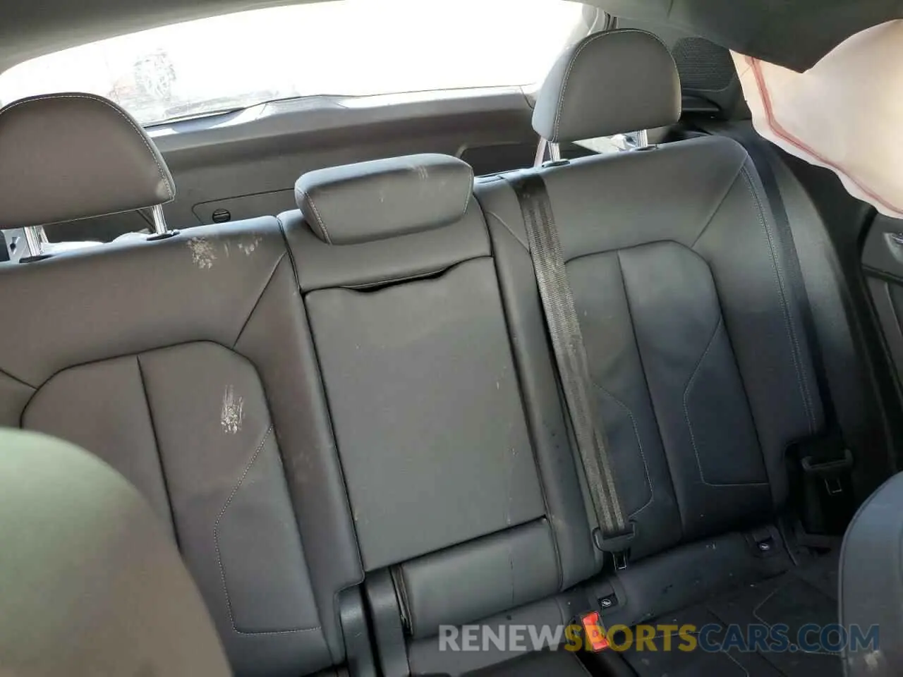11 fotografías del automóvil dañado WA1EECF38M1041061 AUDI Q3 2021