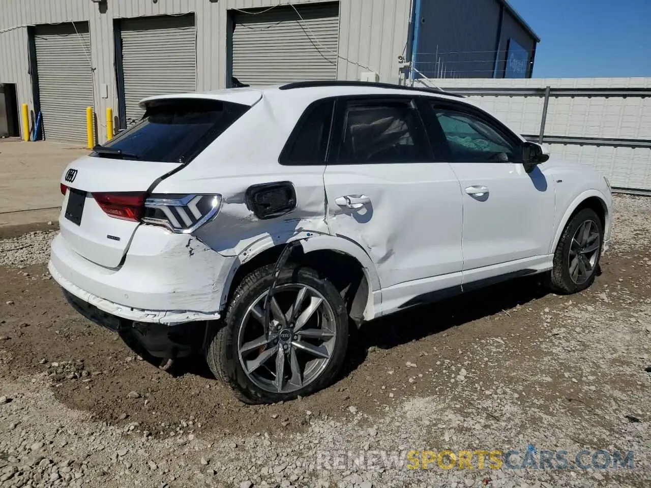 3 fotografías del automóvil dañado WA1EECF38M1041061 AUDI Q3 2021