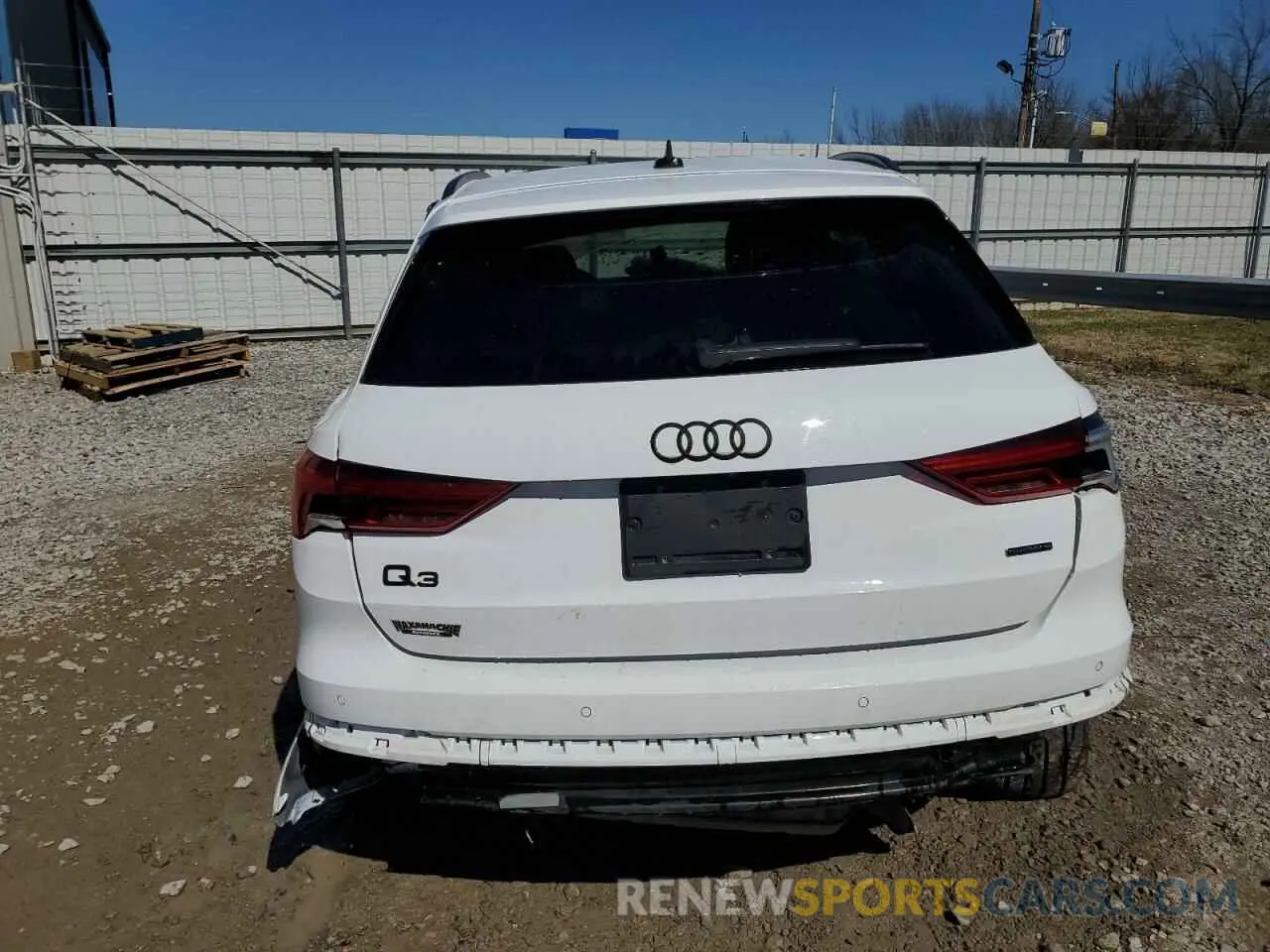6 fotografías del automóvil dañado WA1EECF38M1041061 AUDI Q3 2021