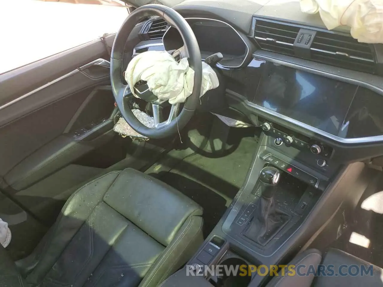 8 fotografías del automóvil dañado WA1EECF38M1041061 AUDI Q3 2021