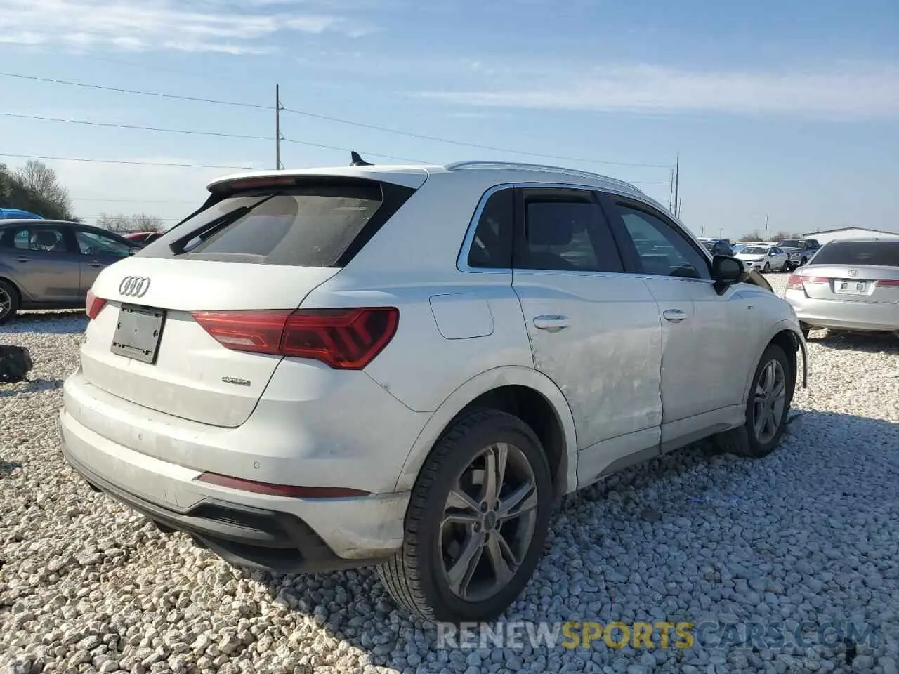3 fotografías del automóvil dañado WA1EECF39M1048200 AUDI Q3 2021