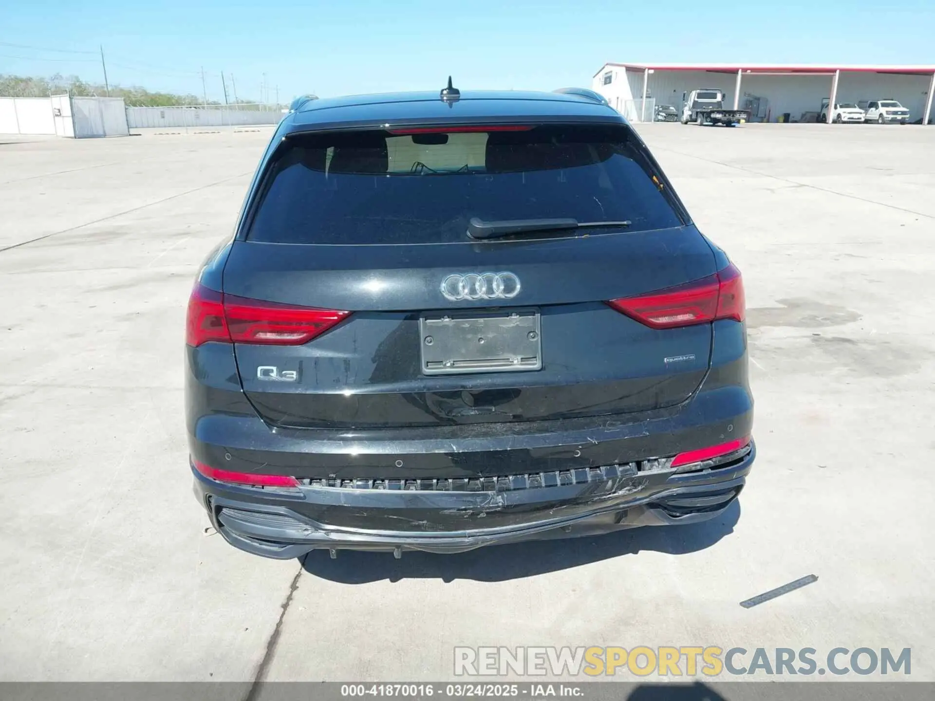 16 fotografías del automóvil dañado WA1EECF3XM1133790 AUDI Q3 2021