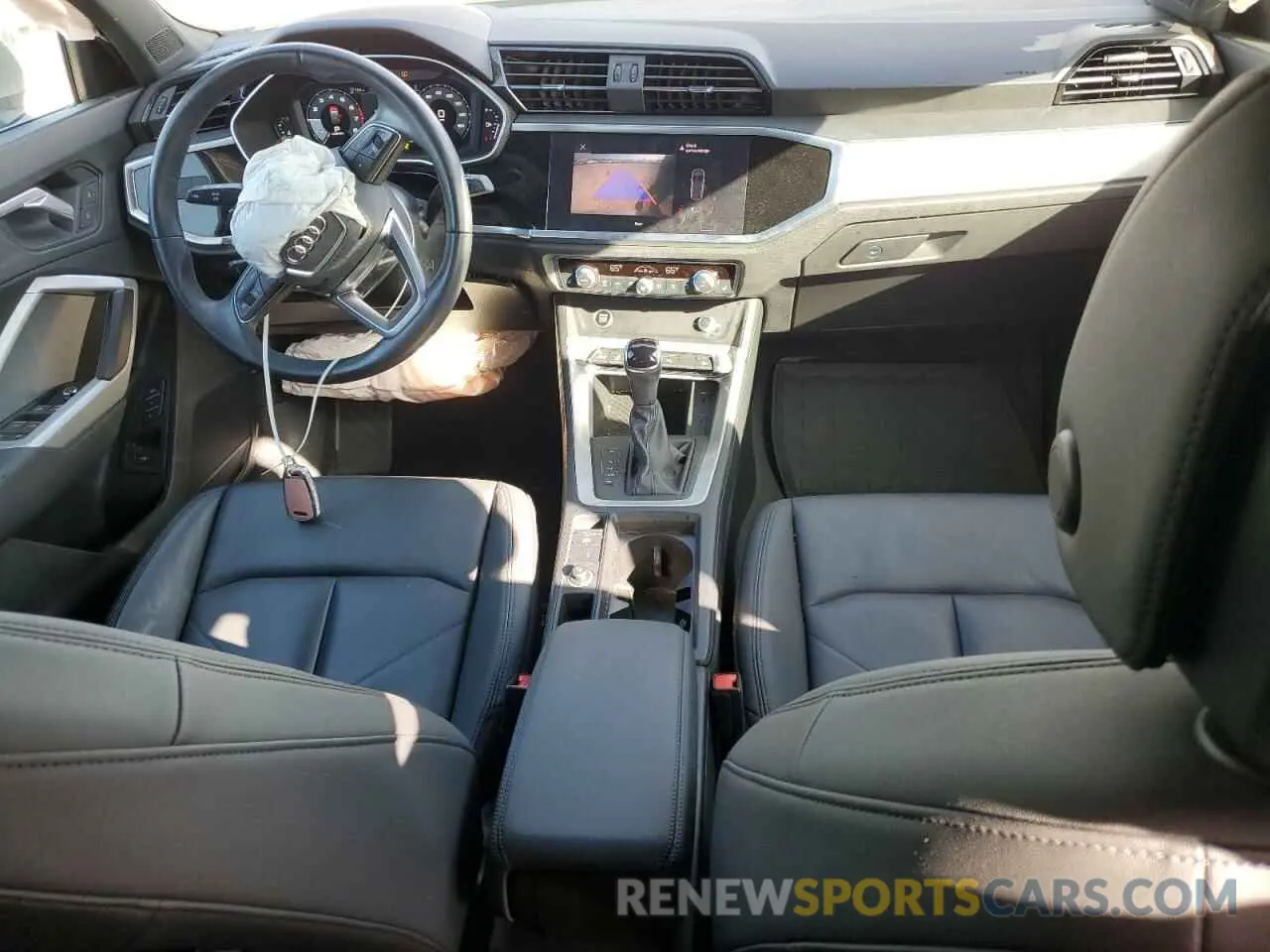 8 fotografías del automóvil dañado WA1AUCF31N1006249 AUDI Q3 2022