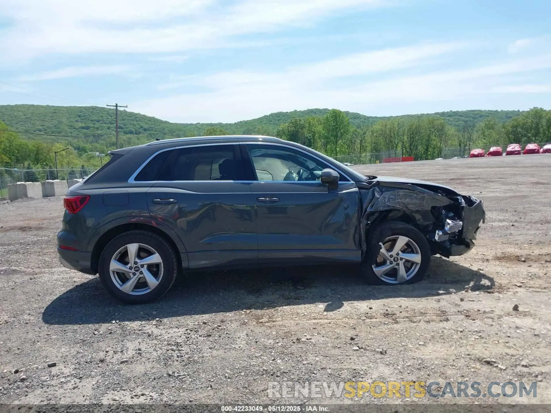 13 fotografías del automóvil dañado WA1AUCF38N1031553 AUDI Q3 2022