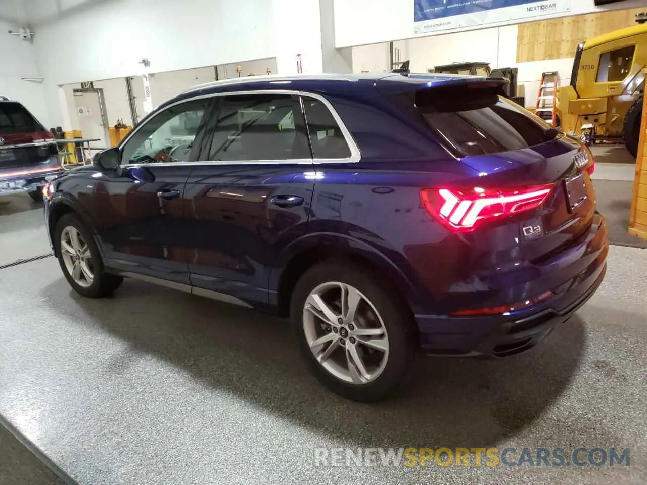 2 fotografías del automóvil dañado WA1DECF31N1092785 AUDI Q3 2022