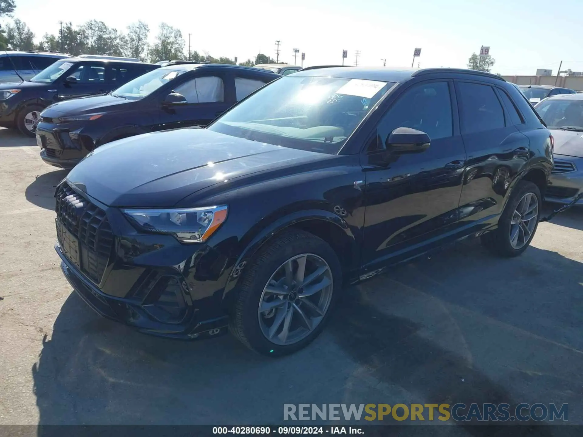 2 fotografías del automóvil dañado WA1DECF32N1124689 AUDI Q3 2022