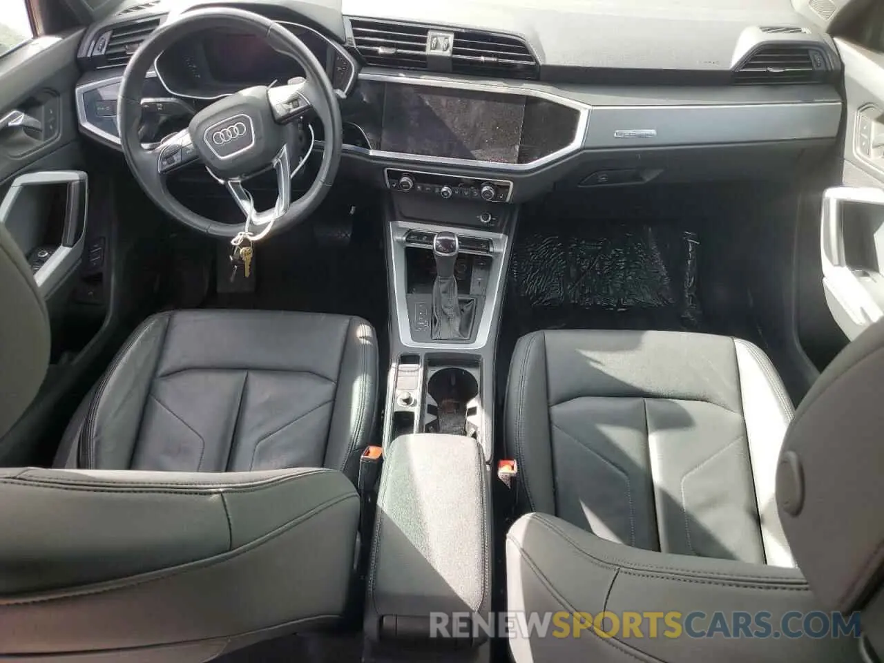 8 fotografías del automóvil dañado WA1DECF33N1150413 AUDI Q3 2022