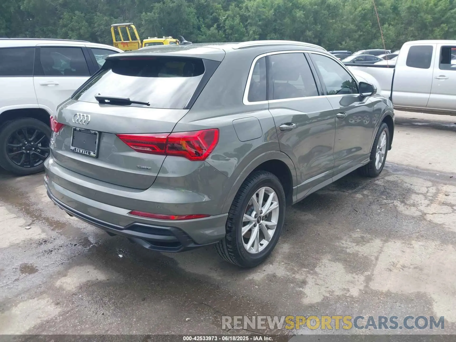4 fotografías del automóvil dañado WA1DECF34N1026117 AUDI Q3 2022