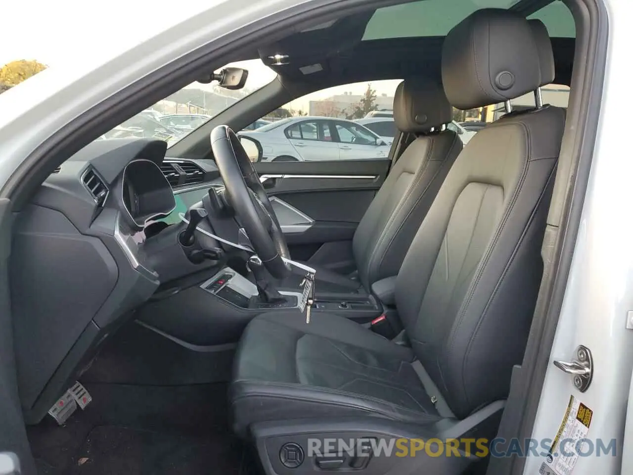 7 fotografías del automóvil dañado WA1DECF35N1029933 AUDI Q3 2022