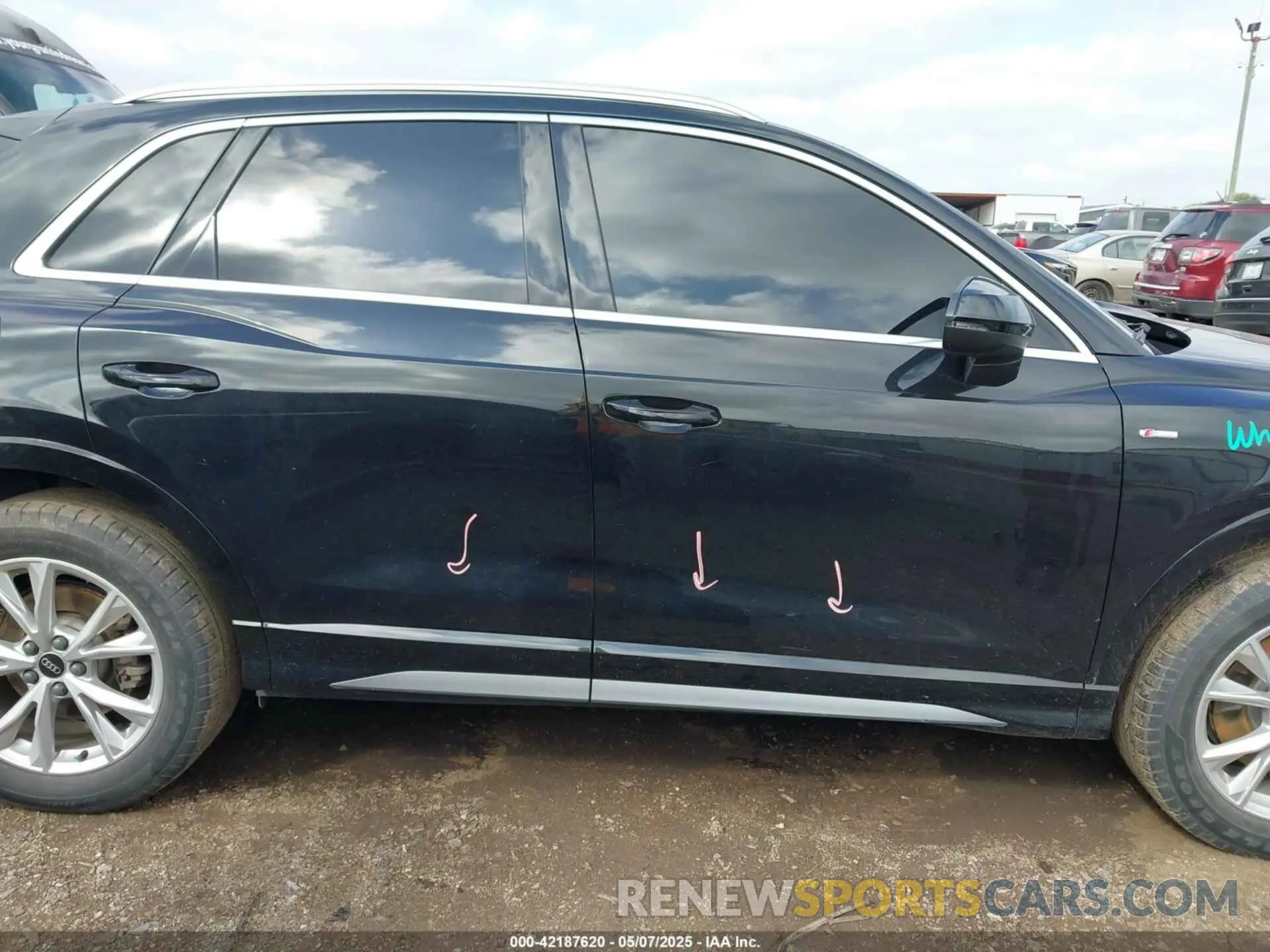 14 fotografías del automóvil dañado WA1DECF37N1125014 AUDI Q3 2022