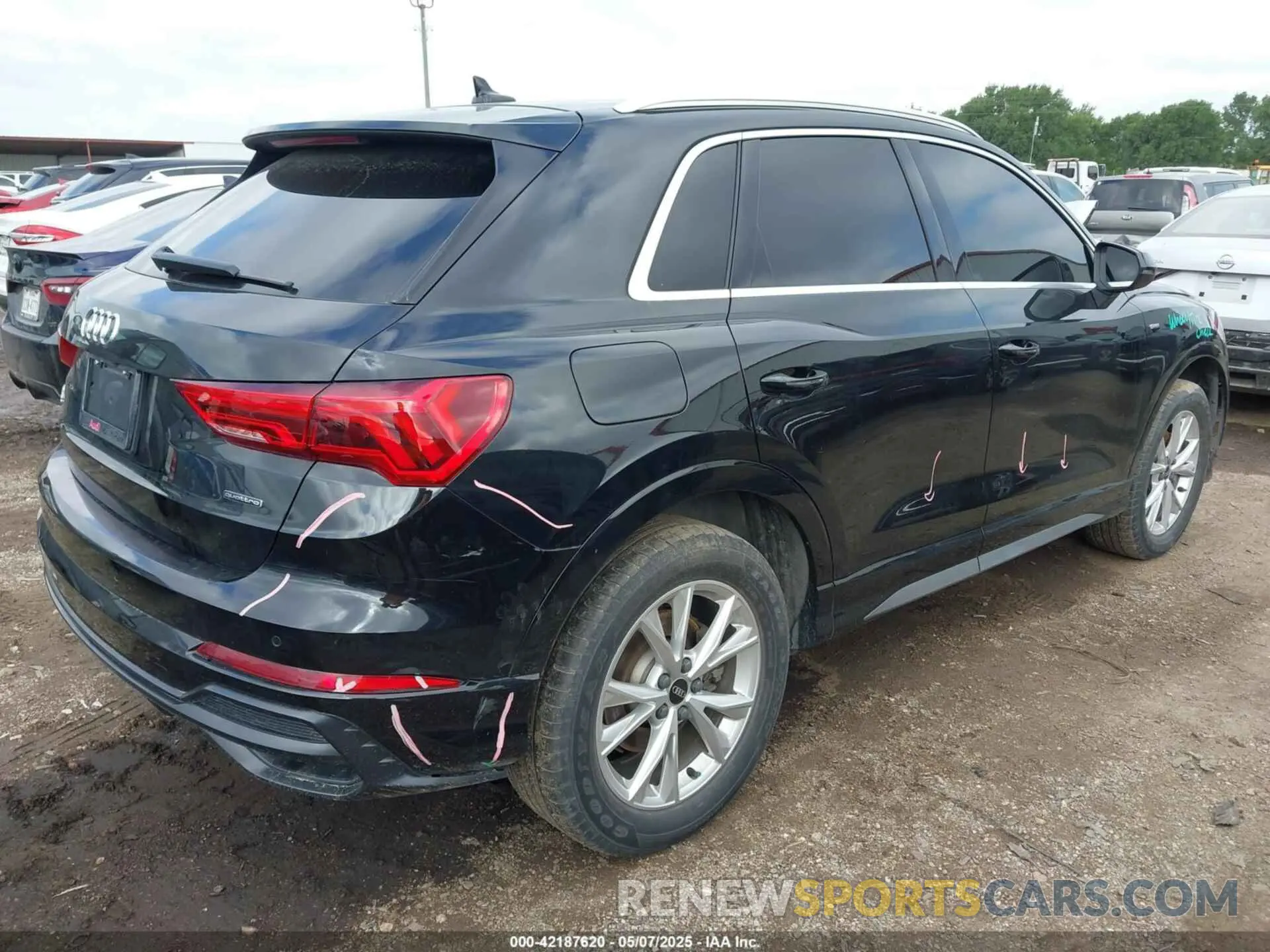4 fotografías del automóvil dañado WA1DECF37N1125014 AUDI Q3 2022