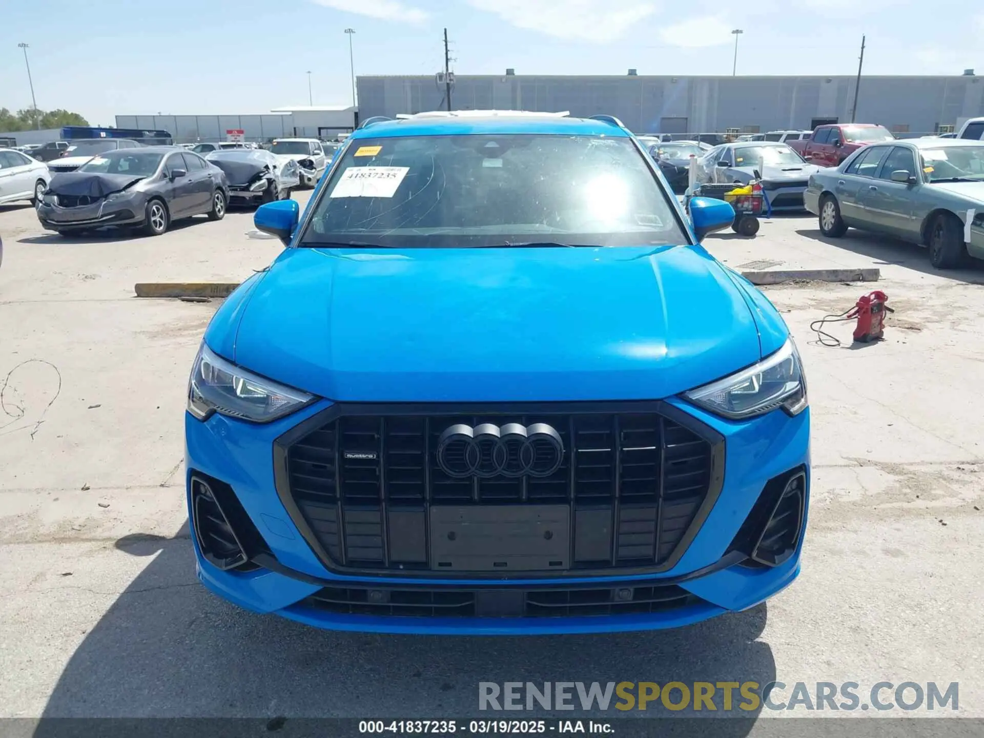 12 fotografías del automóvil dañado WA1DECF3XN1007622 AUDI Q3 2022