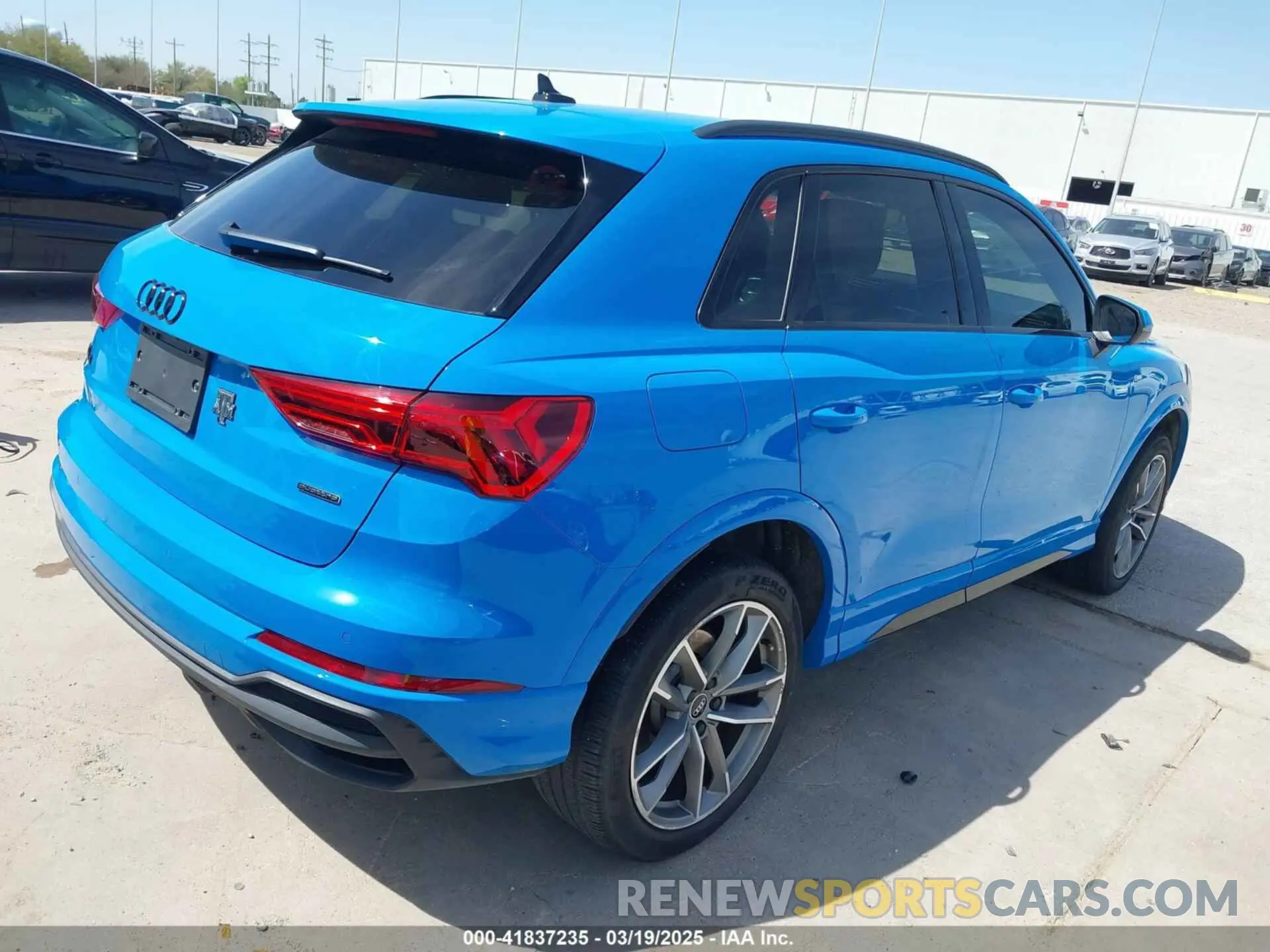 4 fotografías del automóvil dañado WA1DECF3XN1007622 AUDI Q3 2022