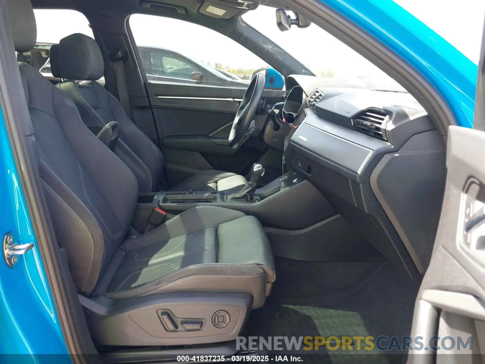 5 fotografías del automóvil dañado WA1DECF3XN1007622 AUDI Q3 2022