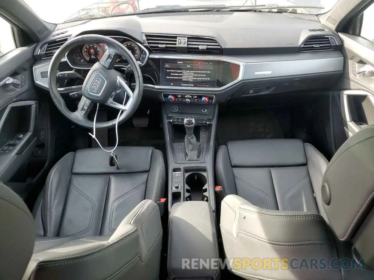 8 fotografías del automóvil dañado WA1EECF30N1033957 AUDI Q3 2022