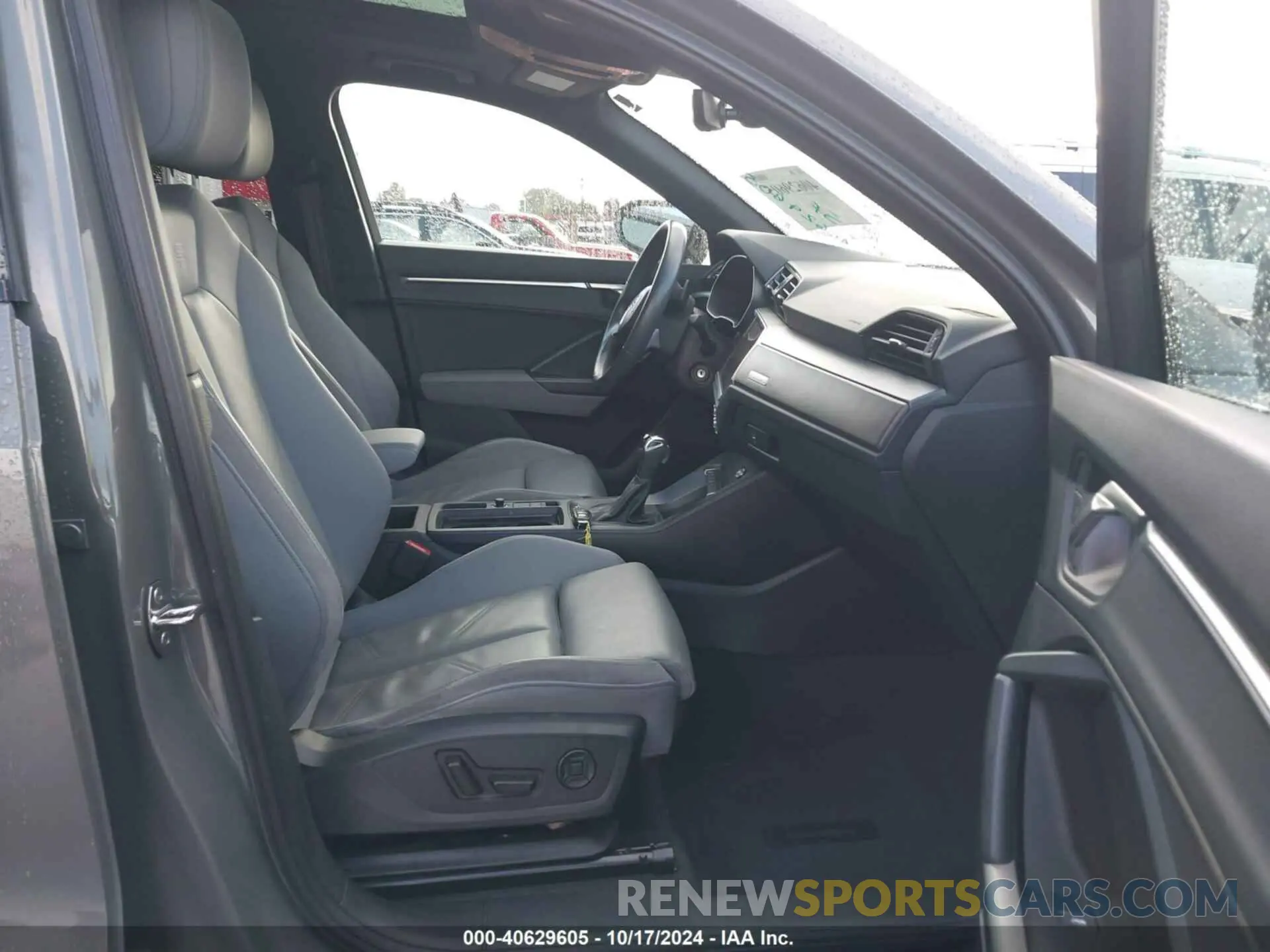 5 fotografías del automóvil dañado WA1EECF30N1139910 AUDI Q3 2022
