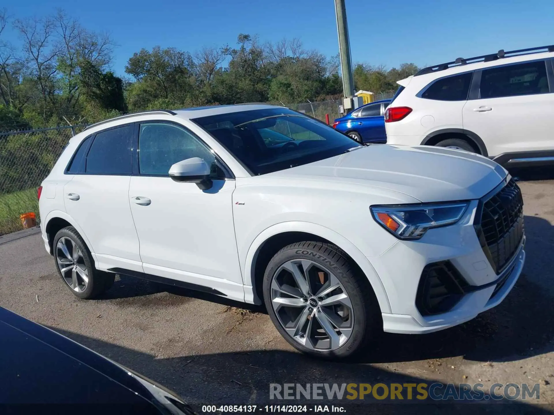 13 fotografías del automóvil dañado WA1EECF31N1003978 AUDI Q3 2022