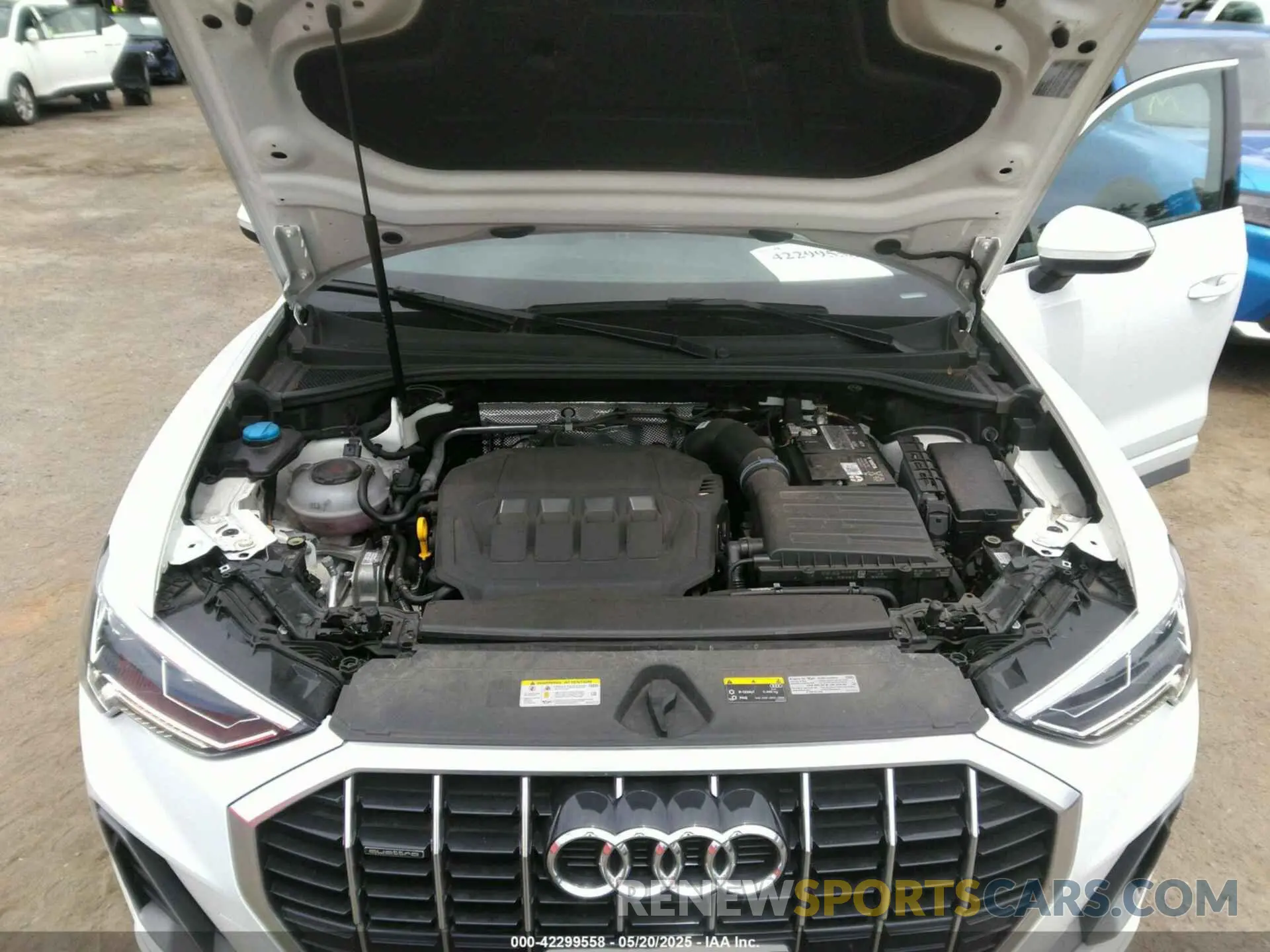 10 fotografías del automóvil dañado WA1EECF31N1045258 AUDI Q3 2022