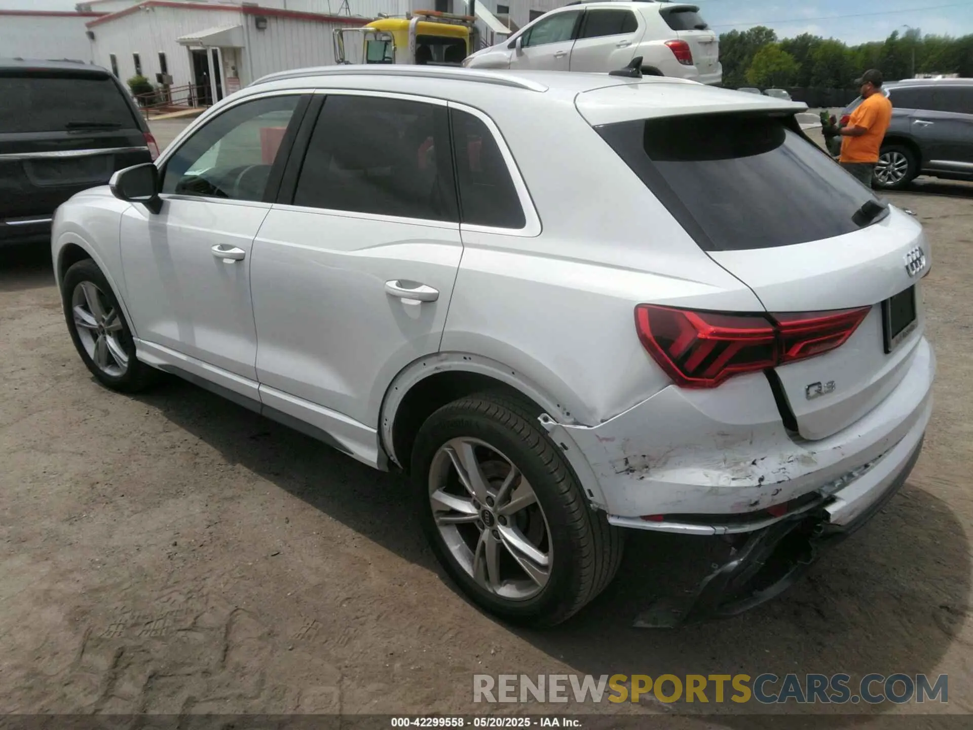 3 fotografías del automóvil dañado WA1EECF31N1045258 AUDI Q3 2022