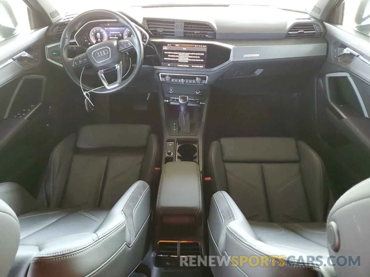 8 fotografías del automóvil dañado WA1EECF32N1007232 AUDI Q3 2022