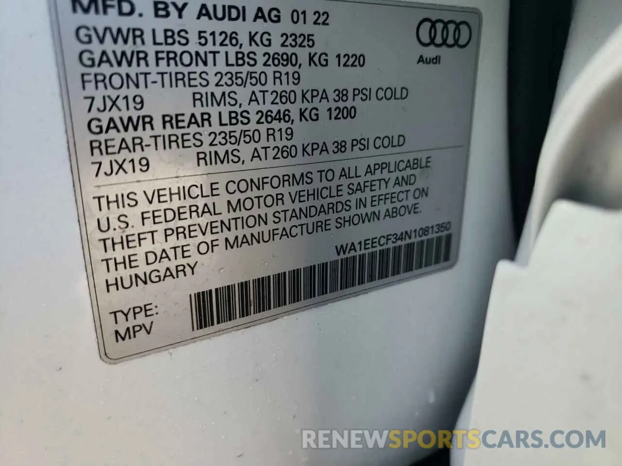 10 fotografías del automóvil dañado WA1EECF34N1081350 AUDI Q3 2022
