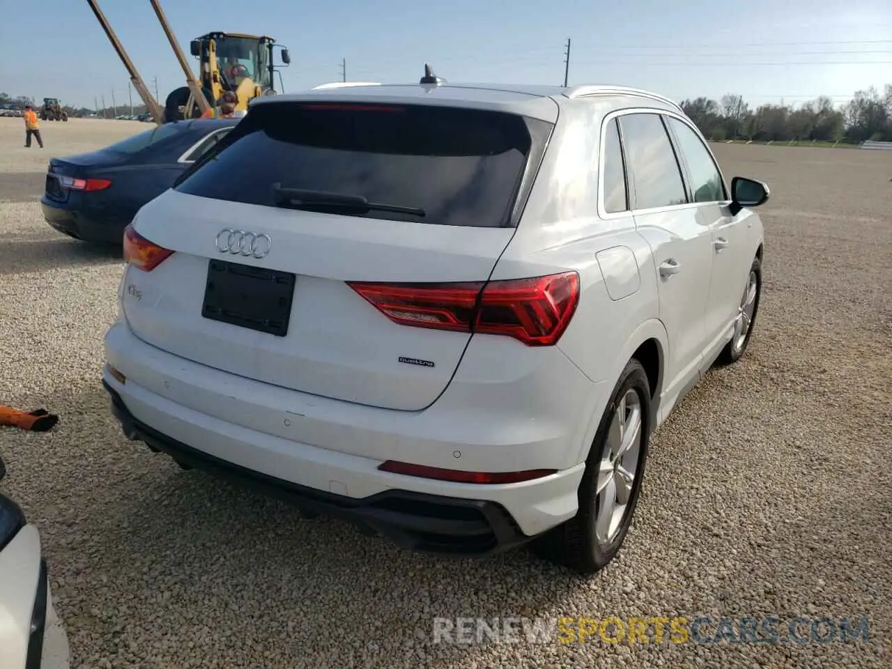 4 fotografías del automóvil dañado WA1EECF34N1081350 AUDI Q3 2022