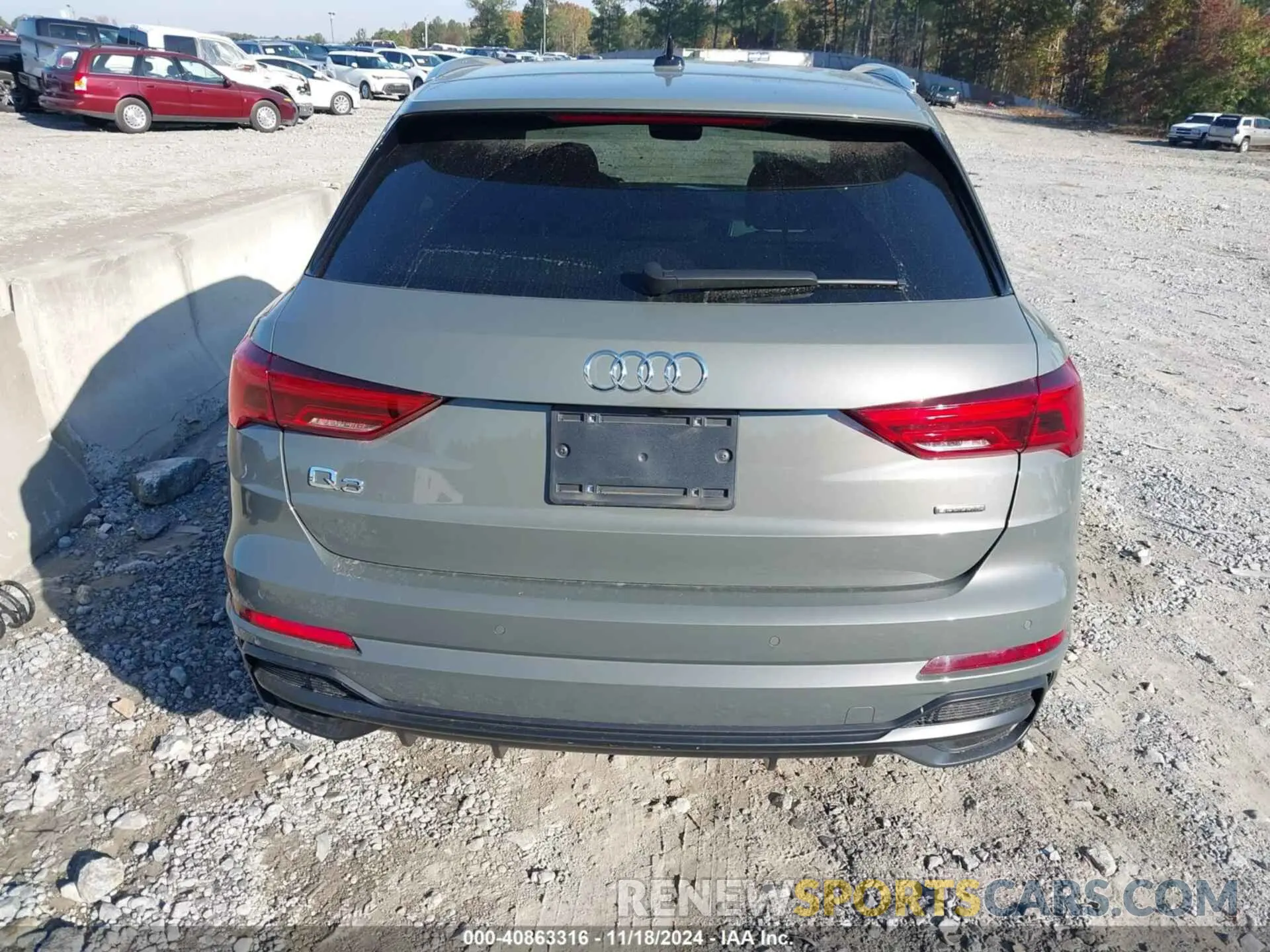 16 fotografías del automóvil dañado WA1EECF36N1114834 AUDI Q3 2022
