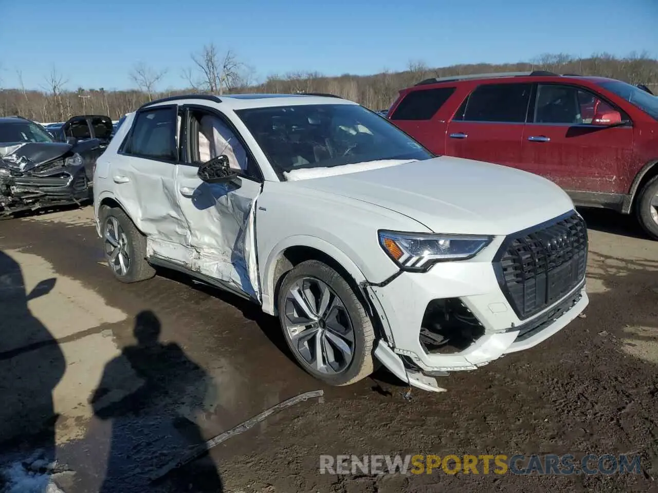 4 fotografías del automóvil dañado WA1EECF38N1075972 AUDI Q3 2022