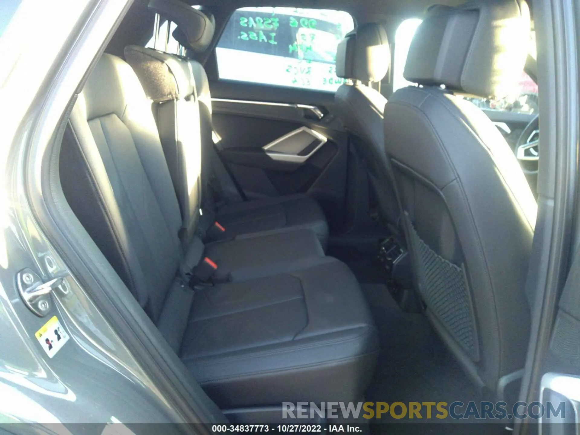 8 fotografías del automóvil dañado WA1EECF38N1079780 AUDI Q3 2022