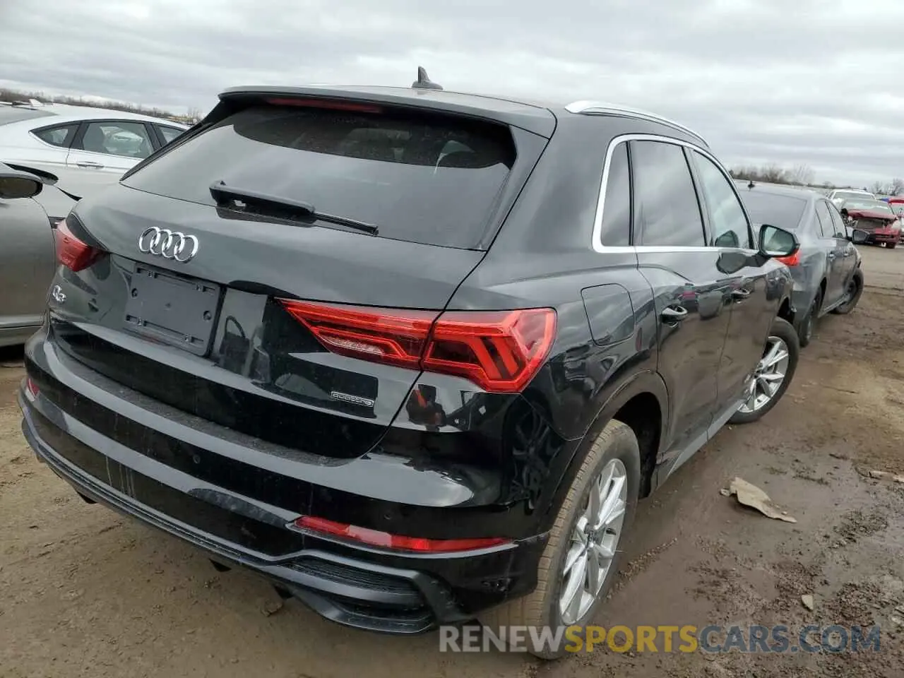 3 fotografías del automóvil dañado WA1EECF39N1082395 AUDI Q3 2022