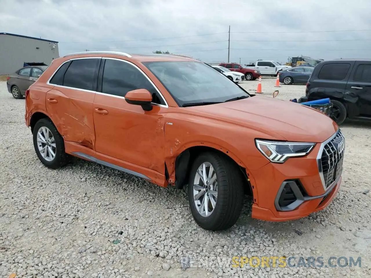 4 fotografías del automóvil dañado WA1EECF39N1149268 AUDI Q3 2022