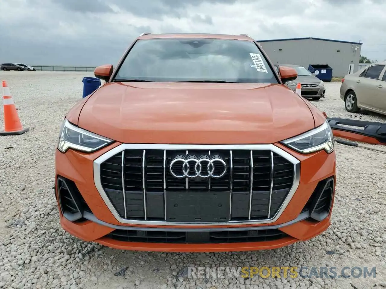 5 fotografías del automóvil dañado WA1EECF39N1149268 AUDI Q3 2022