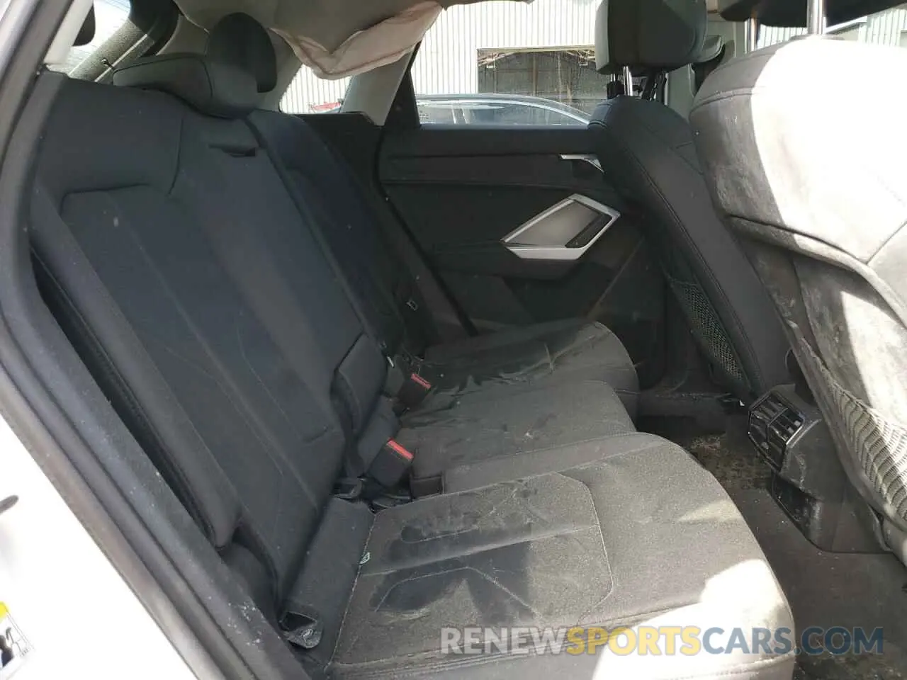 11 fotografías del automóvil dañado WA1AECF31P1116654 AUDI Q3 2023