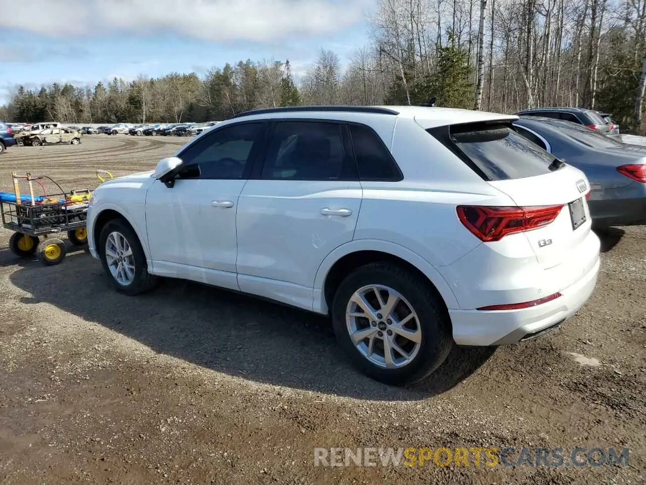 2 fotografías del automóvil dañado WA1AECF31P1116654 AUDI Q3 2023