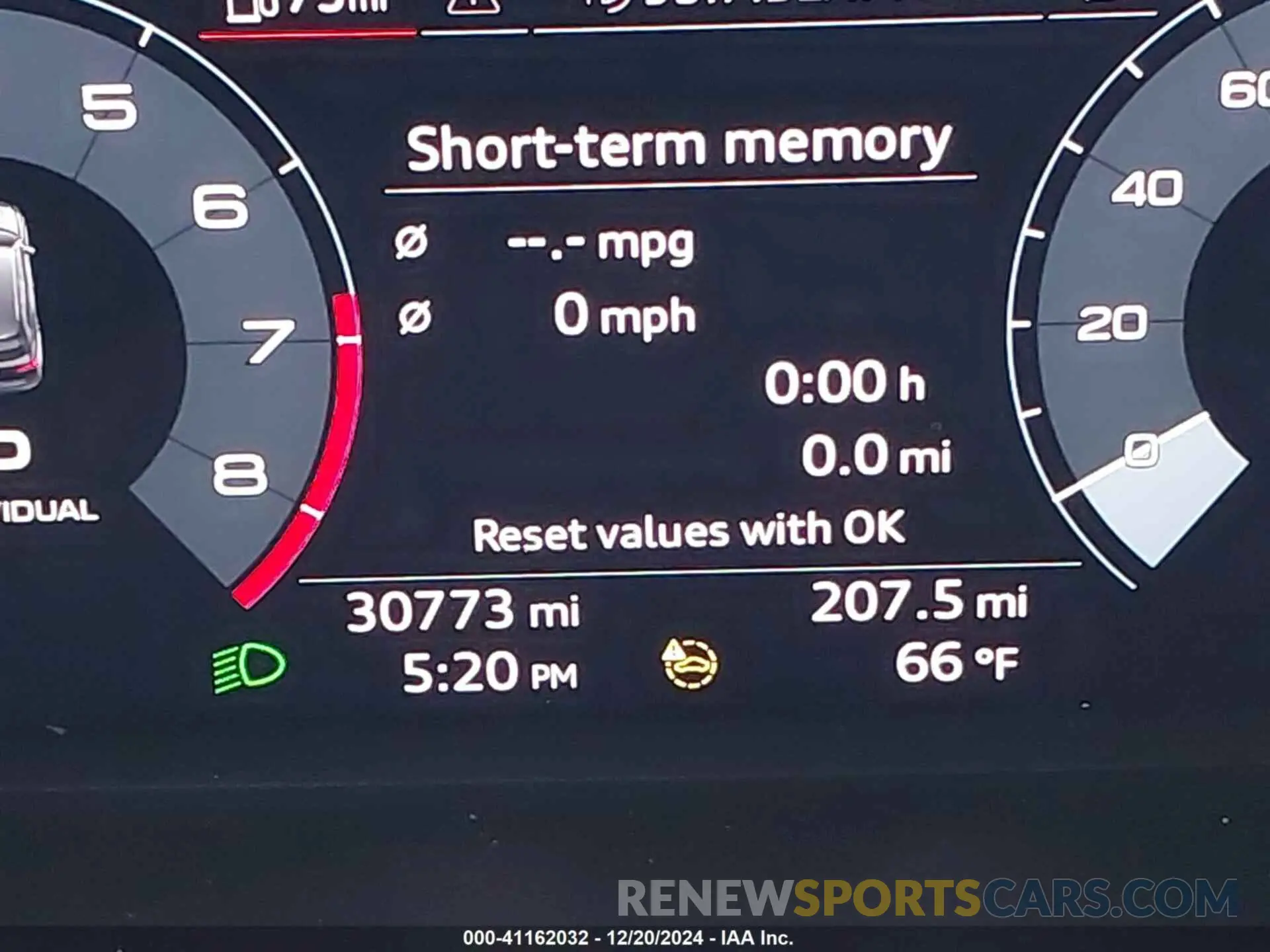15 fotografías del automóvil dañado WA1DECF35P1074695 AUDI Q3 2023