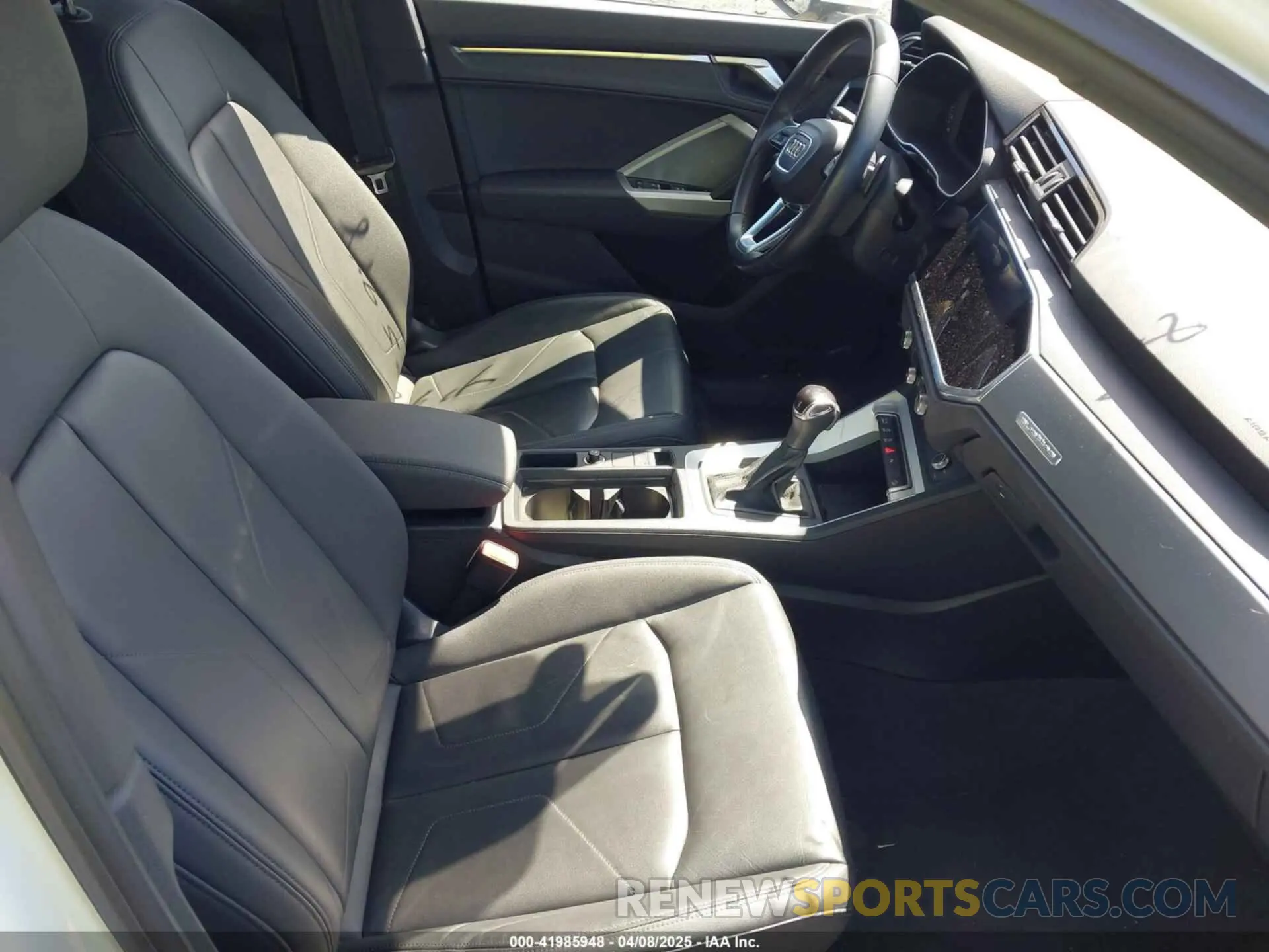 5 fotografías del automóvil dañado WA1DECF35P1132966 AUDI Q3 2023