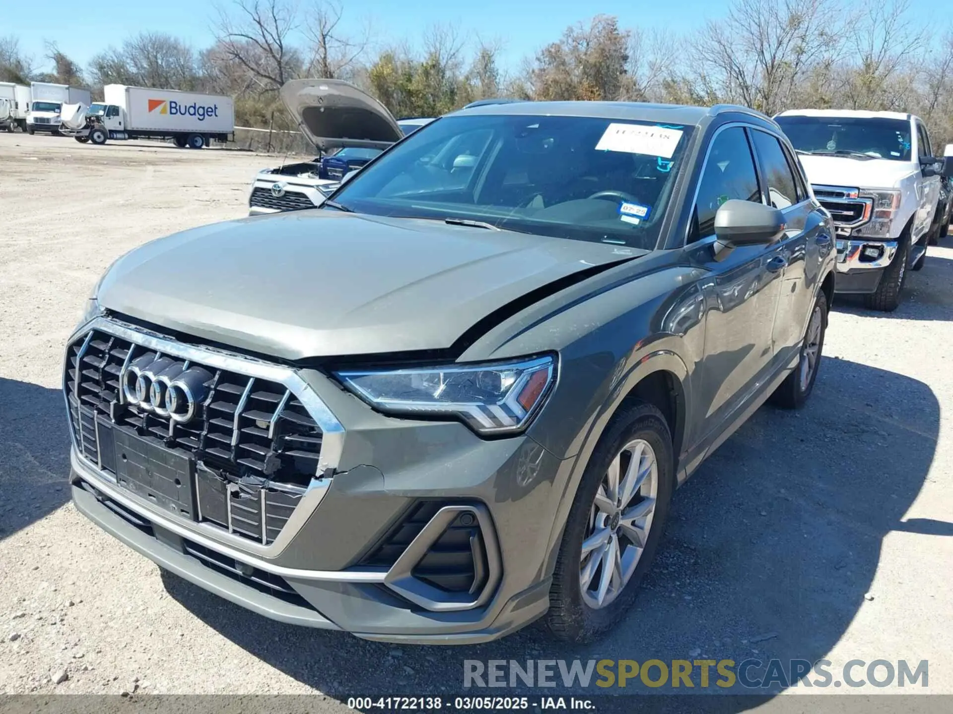 2 fotografías del automóvil dañado WA1DECF36P1129512 AUDI Q3 2023