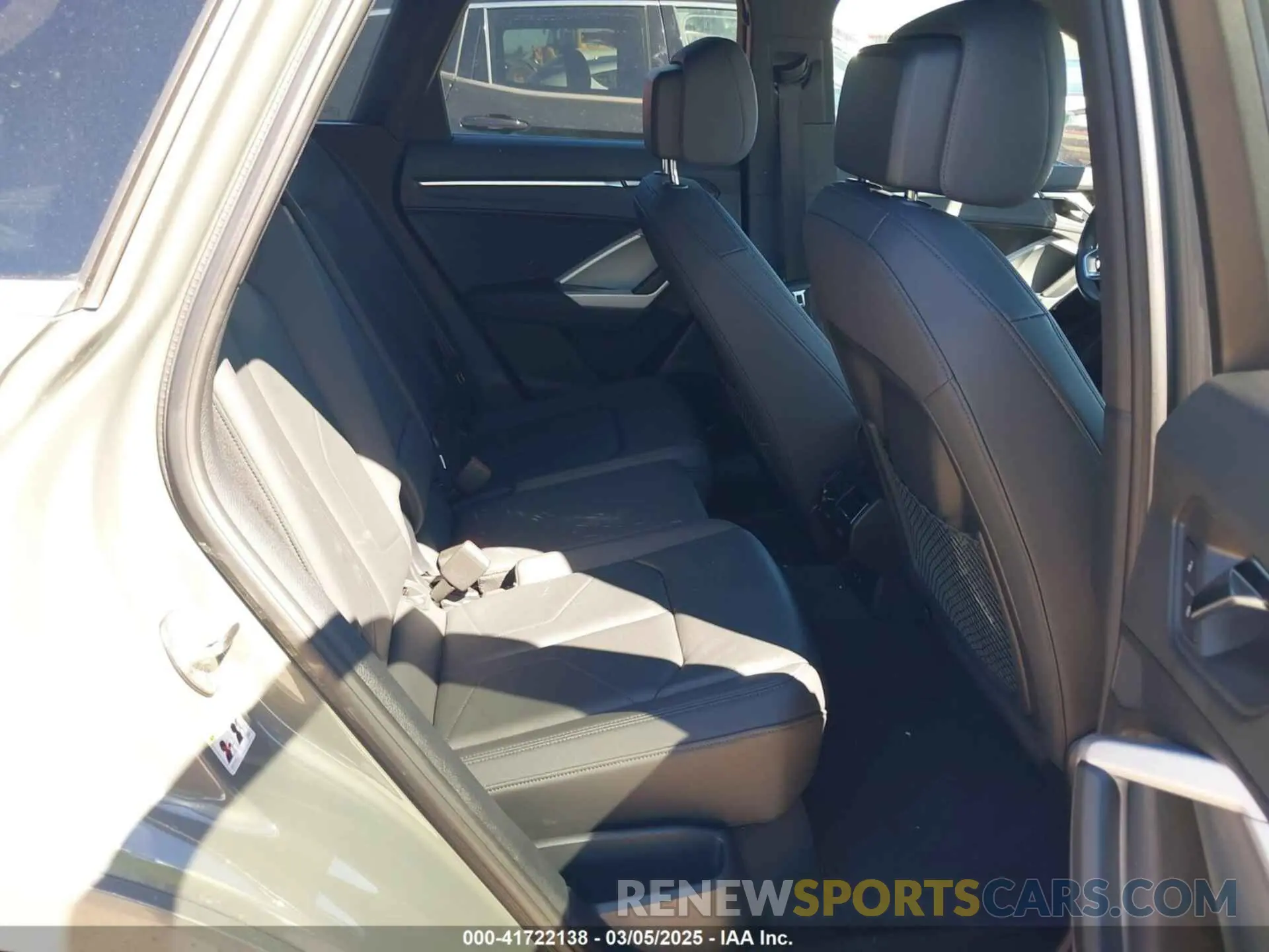 8 fotografías del automóvil dañado WA1DECF36P1129512 AUDI Q3 2023