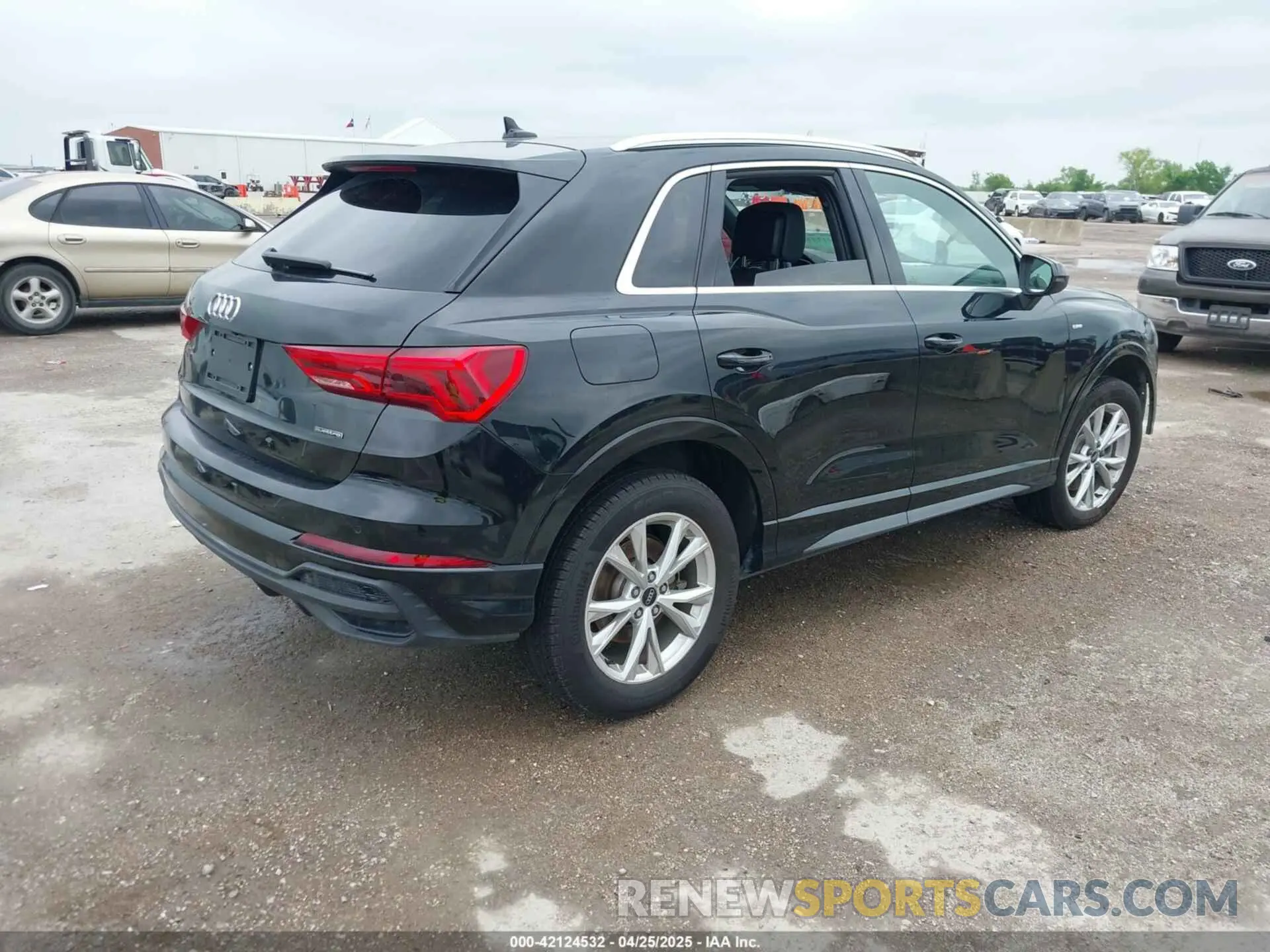 4 fotografías del automóvil dañado WA1DECF37P1037177 AUDI Q3 2023