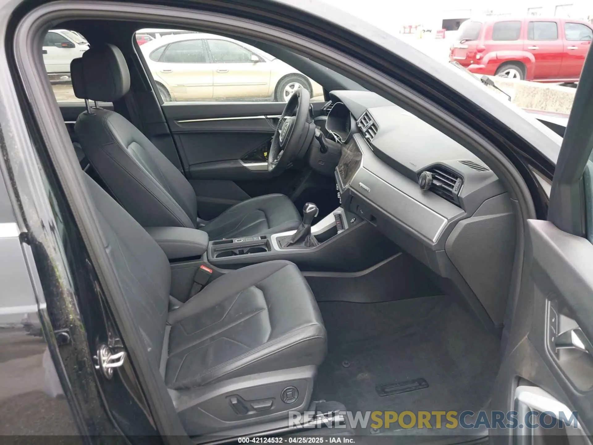 5 fotografías del automóvil dañado WA1DECF37P1037177 AUDI Q3 2023