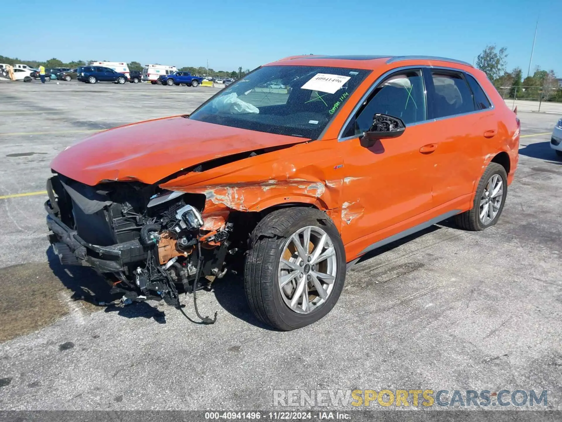 2 fotografías del automóvil dañado WA1DECF39P1071329 AUDI Q3 2023