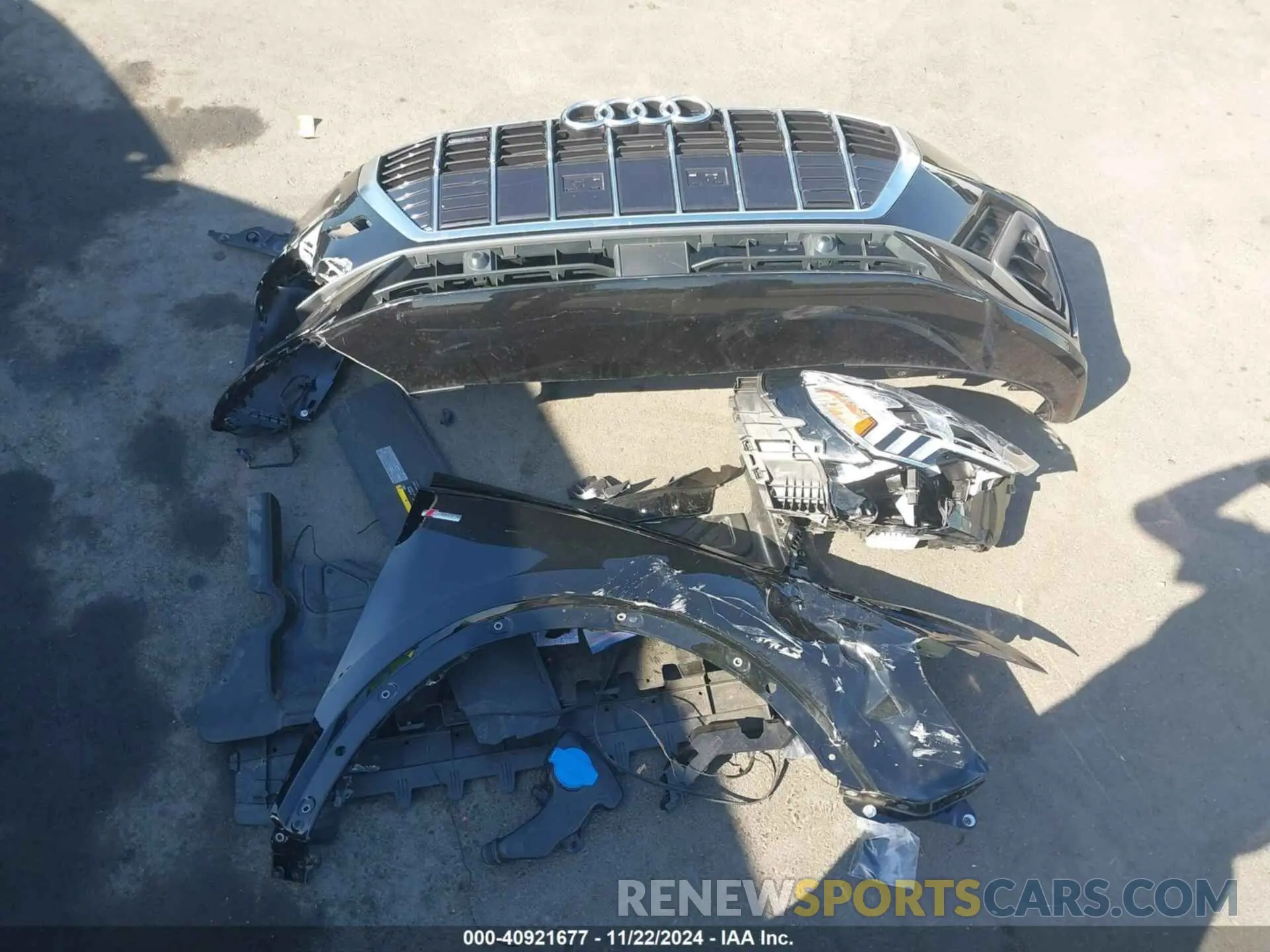 12 fotografías del automóvil dañado WA1DECF3XP1152839 AUDI Q3 2023