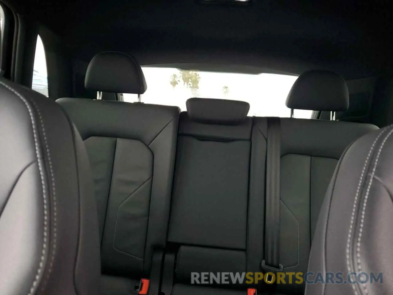 10 fotografías del automóvil dañado WA1EECF32P1022641 AUDI Q3 2023