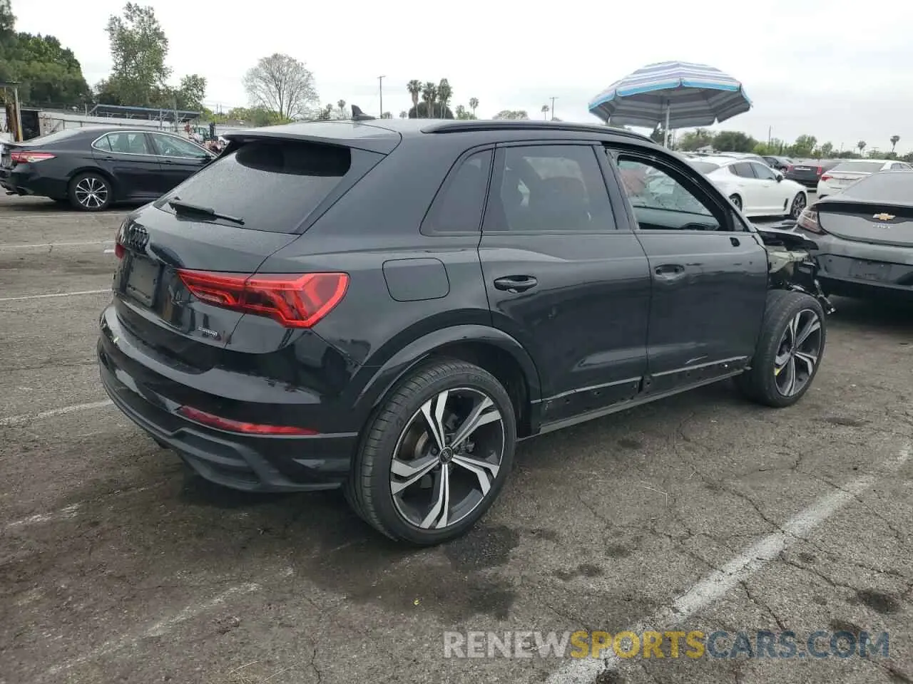 3 fotografías del automóvil dañado WA1EECF32P1022641 AUDI Q3 2023