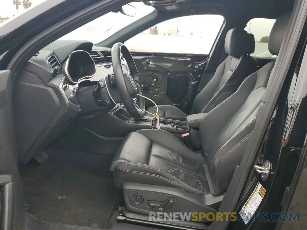 7 fotografías del automóvil dañado WA1EECF32P1022641 AUDI Q3 2023