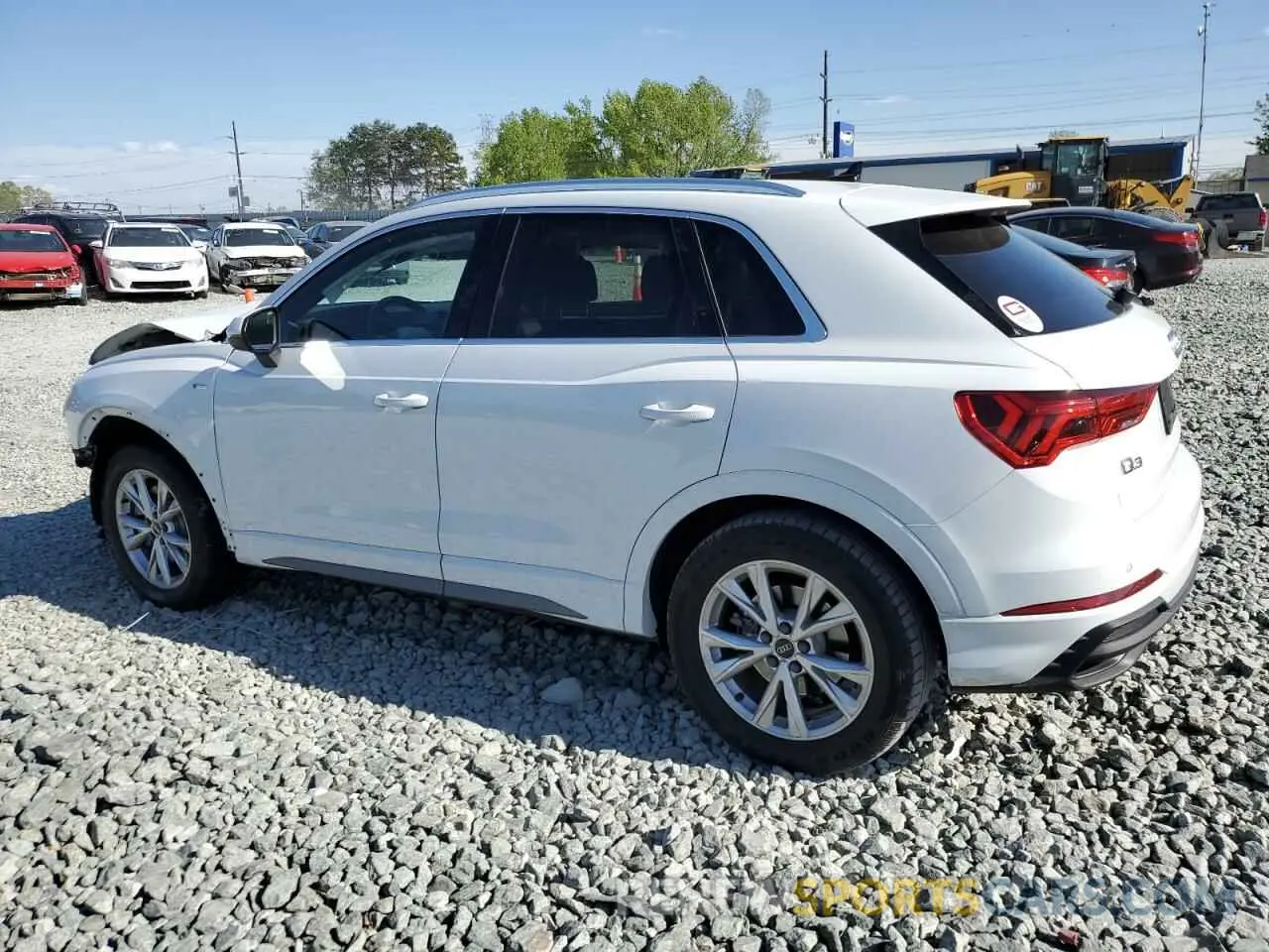 2 fotografías del automóvil dañado WA1EECF36P1089887 AUDI Q3 2023