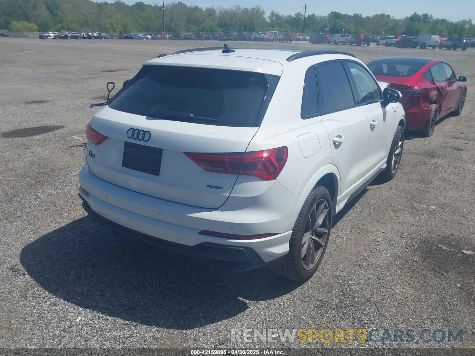 4 fotografías del automóvil dañado WA1EECF36P1151143 AUDI Q3 2023