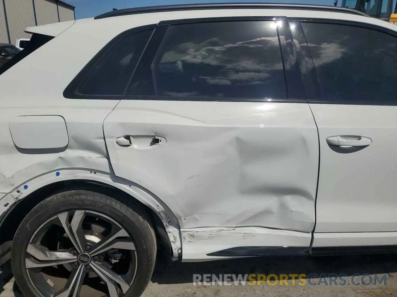 11 fotografías del automóvil dañado WA1EECF39P1040330 AUDI Q3 2023